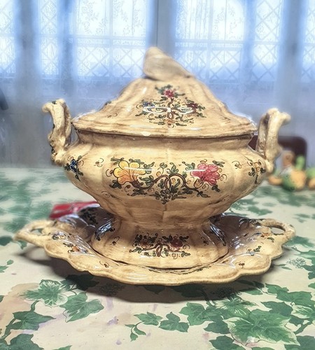 Zuppiera ceramica maiolica - maiolica,