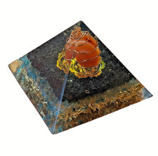 Piramide lati orgonite con - orgonite,