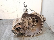 303000D073 CAMBIO MANUALE 5M