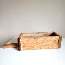 Antico stampo per burro in