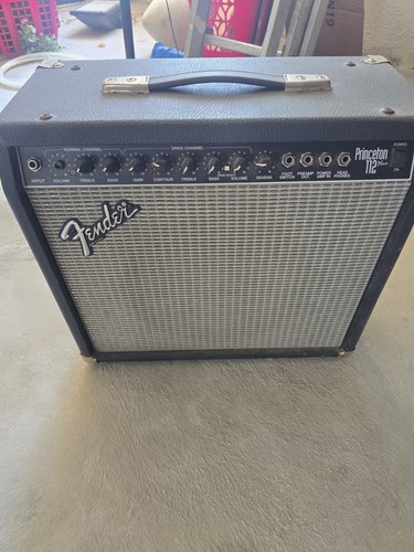 Amplificatore per - ​🎸,