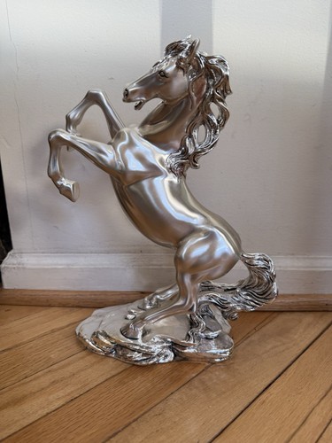 Scultura cavallo allevamento