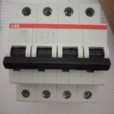 Interruttore Magnetotermico 4