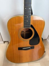 Chitarra acustica YAMAHA