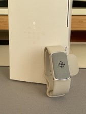 Google Fitbit Charge 6