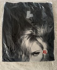 T-shirt nera Madonna 2004