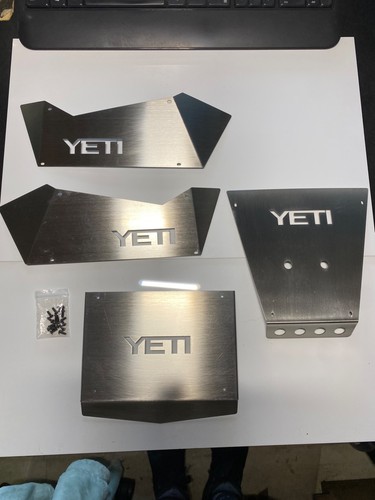 Axial yeti piastre - piastre, corpo