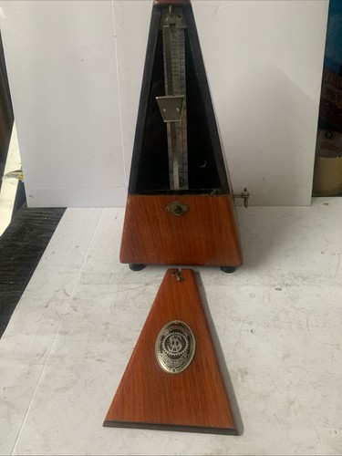 Metronomo piramide sx - metronomo,