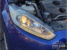 Faro proiettore anteriore destro ford fiesta 2015 portellone 4/5dr (10-15) 1.6 tdci