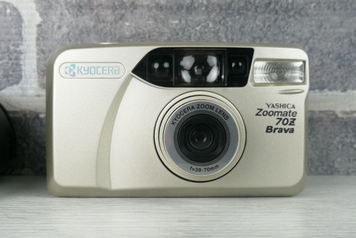 Yashica kyocera zoomate 70z - kyocera,