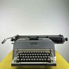 macchina da scrivere vintage