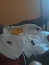 kimona e pantaloni karate come nuovo, per adulto anche cinture marca bushido