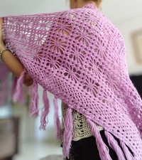 Scialle all'uncinetto in Misto Lana morbido colore Glicine 