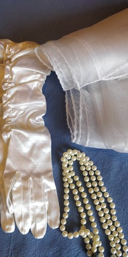 Set cerimonia collana a 3 - :,