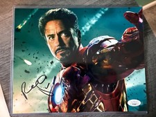 Robert Downey Jr firmato 8x10