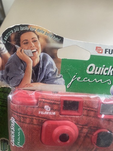 Fujifilm quick snap - quick, jeans