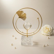Soprammobile con sfera - con,