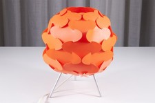 Lampada da tavolo arancione