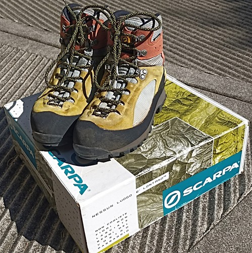 Scarponi alpinismo mod - scarponi,