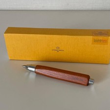 Penna a sfera italiana