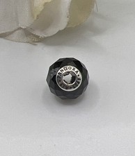 Autentico Charm Pandora ESSENCE Nero Forza 796000SPB