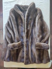 Pelliccia di Visone Demì Buff