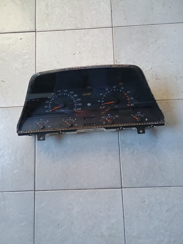 Quadro strumenti alfa romeo - quadro,
