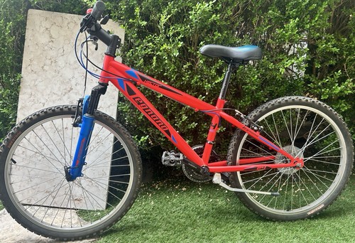 Bicicletta mountain bike - bicicletta,