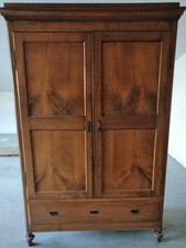 ARMADIO IN LEGNO DI NOCE LUCIDO INIZIO 900 REALIZZATO A MANO IN BUONE CONDIZIONI