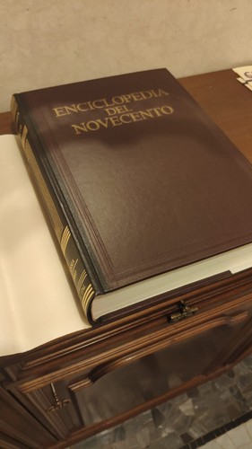 Enciclopedia del novecento - enciclopedia,