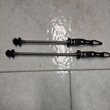 NOSTitanium Skewers Chiusure