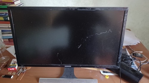 Schermo samsung u28e590dsl uhd - samsung,