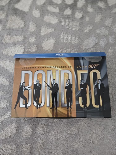 James bond - 50, |
