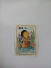 "l'amore e' ..." love is... figurine panini 1970 vintage n.155