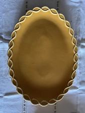 Piatto di portata in ceramica