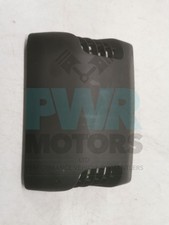 Pannello sfiato posteriore