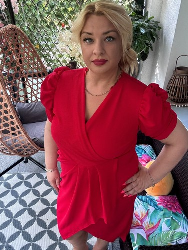 Abito donna estivo rosso quiz