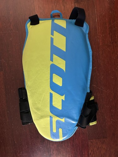 Paraschiena scott sci - paraschiena,