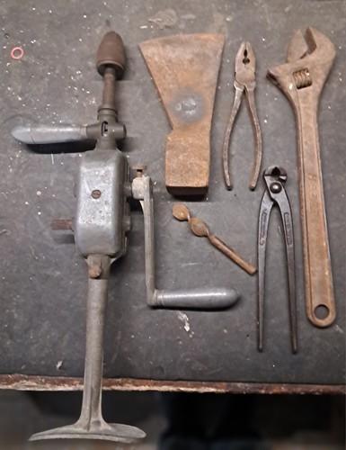 Trapano manuale vintage - trapano, e
