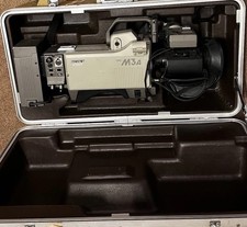 Videocamera Sony DXC-M3AP con