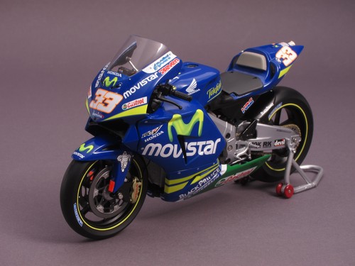 Minichamps honda rc211v - 1/12,