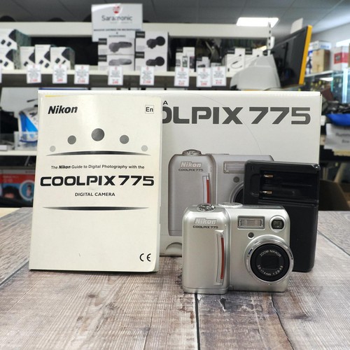 Nikon coolpix 775 - nikon,