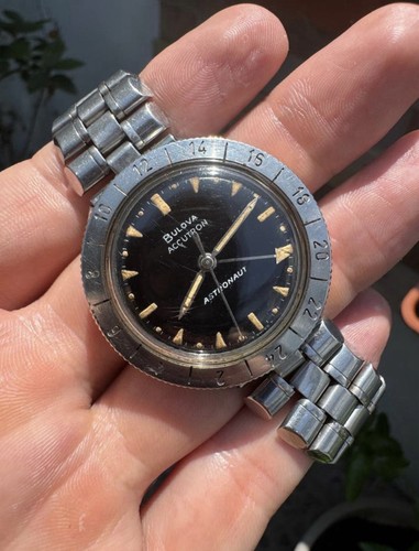 Bulova accutron astronaut gmt - astronaut,
