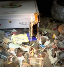 Accendino Rothschild, colore