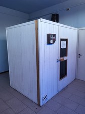 Sauna finlandese, in buono stato. Dimensioni 150x205xh200 Colore esterno bianco