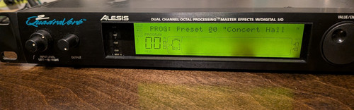 Alesis quadraverb rack - -,