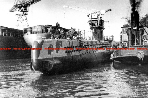 F003953 italian submarine - f003953,