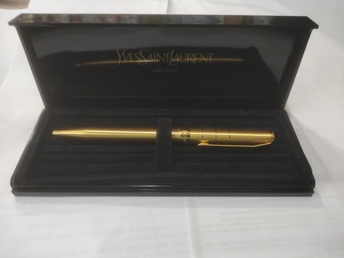 Yves saint laurent penna - saint,