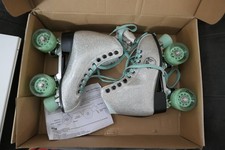 NUOVI pattini a rotelle Rollr