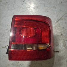 DX. FANALE POST. PARTE EST